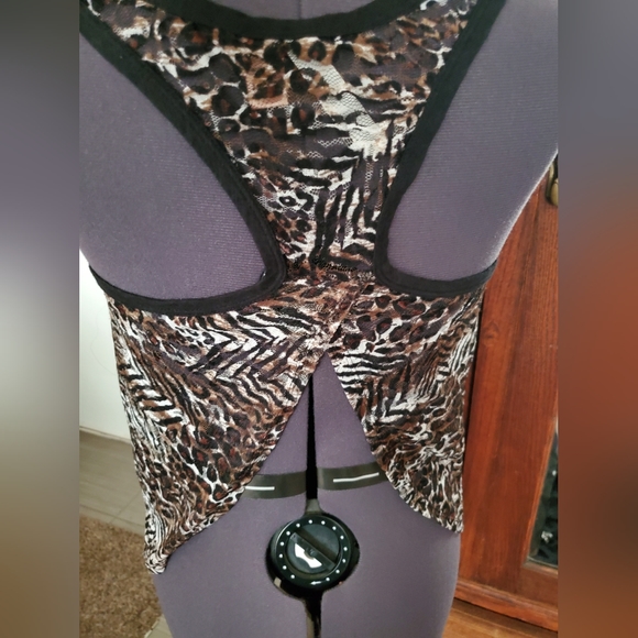 5 Summer Sleeveless Shirts Bundle Size Small - Picture 11 of 11